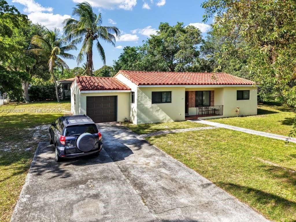 1201 NE 144th St, Miami, FL 33161 Photo