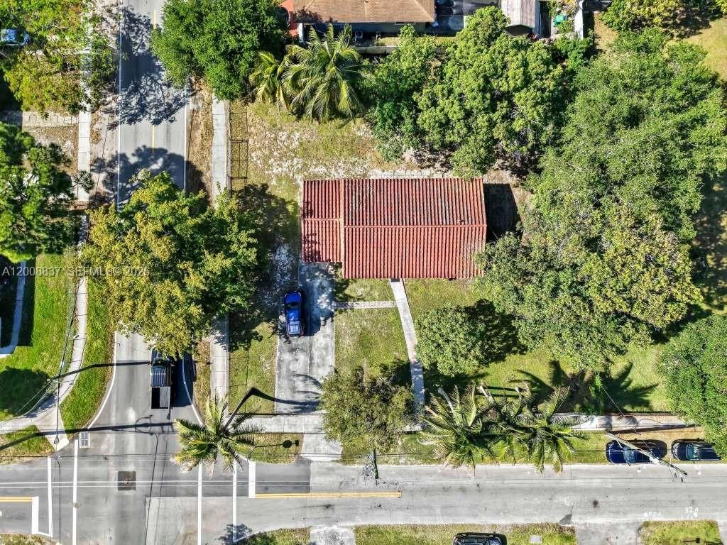 1201 NE 144th St, Miami, FL 33161 Photo