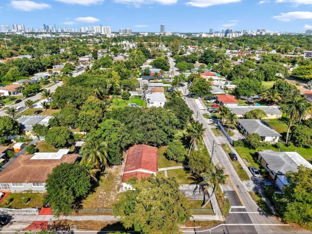 1201 NE 144th St, Miami, FL 33161 Photo