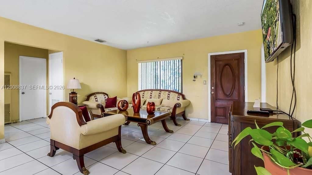 1201 NE 144th St, Miami, FL 33161 Photo