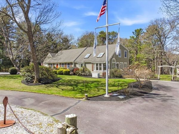 12 Salt Marsh Ln, Wareham, MA 02571