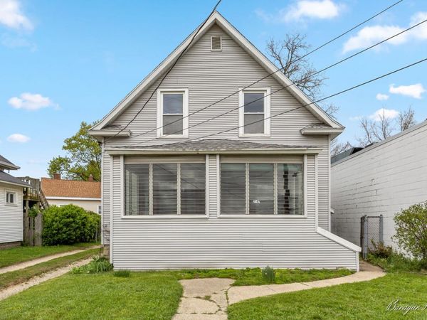 2147 Plainfield Avenue NE, Grand Rapids, MI 49505