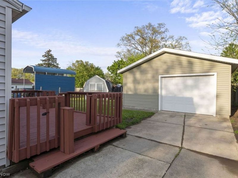 3917 Seneca Avenue, Lorain, OH 44055 Photo 4