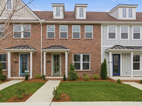 118 Valentine Aly , Nashville, TN 37218