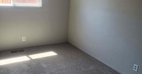 1281 W Newlands Drive, Fernley, NV 89408 Photo