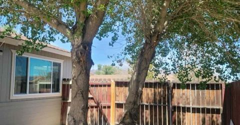 1281 W Newlands Drive, Fernley, NV 89408 Photo
