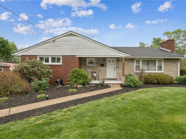 2414 Buchanan , Natrona Heights, PA 15065