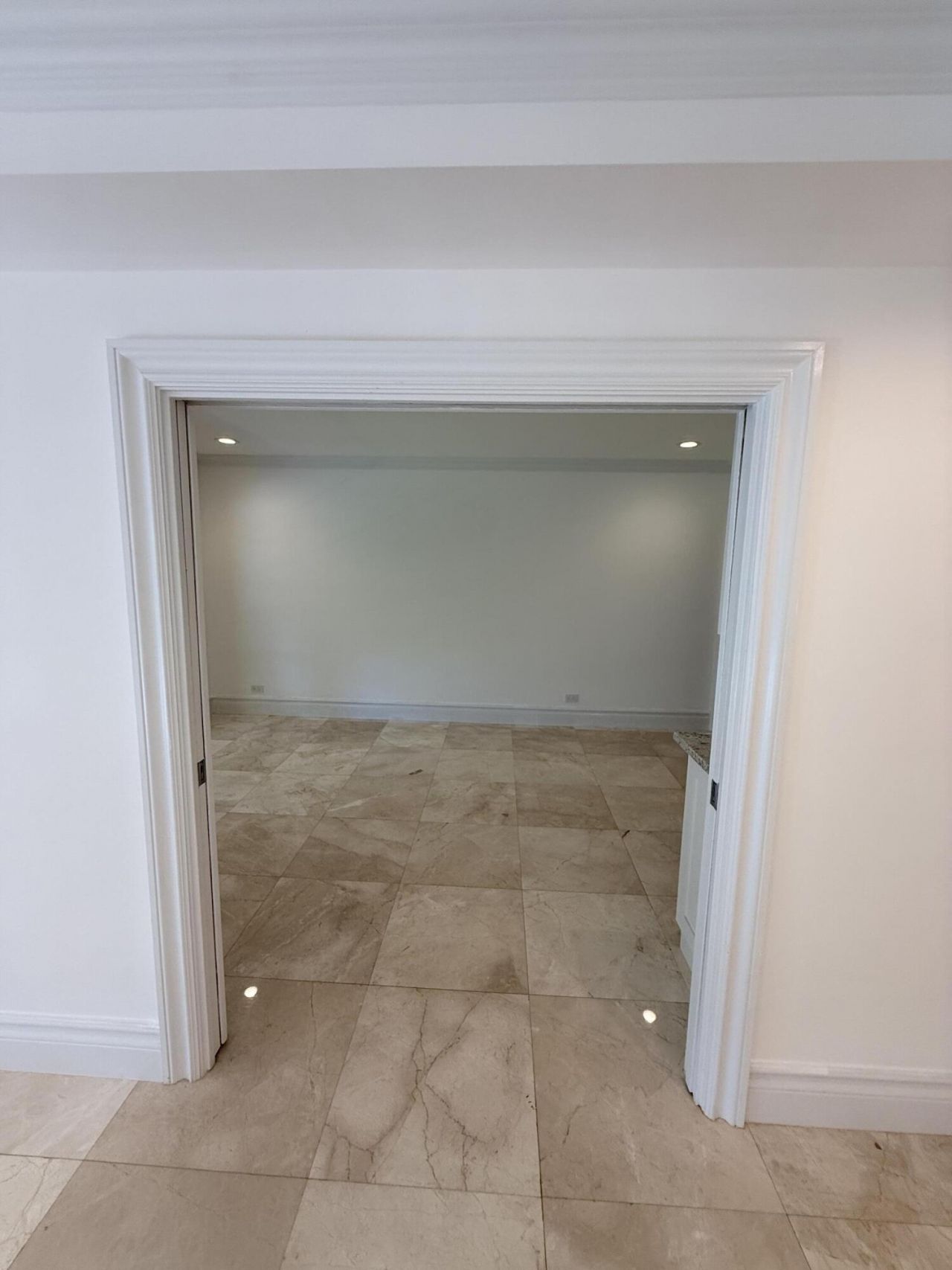 225 Everglade Avenue, Unit Villa 6, Palm Beach, FL 33480 Photo