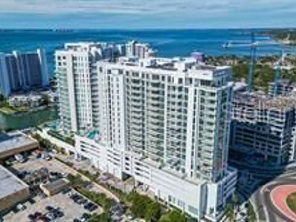 301 QUAY COMMONS , Unit 1011, SARASOTA, FL 34236
