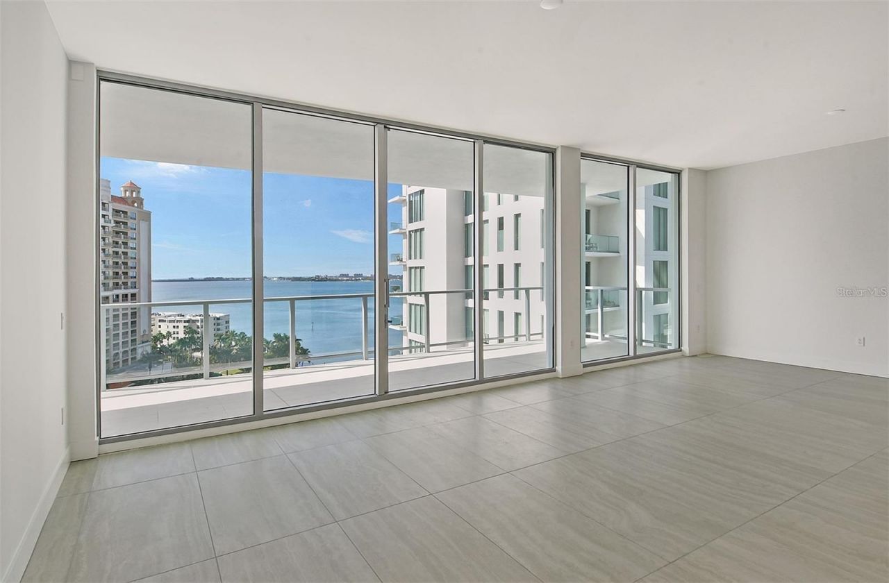 301 Quay Commons , Unit 1011, Sarasota, FL 34236 Photo