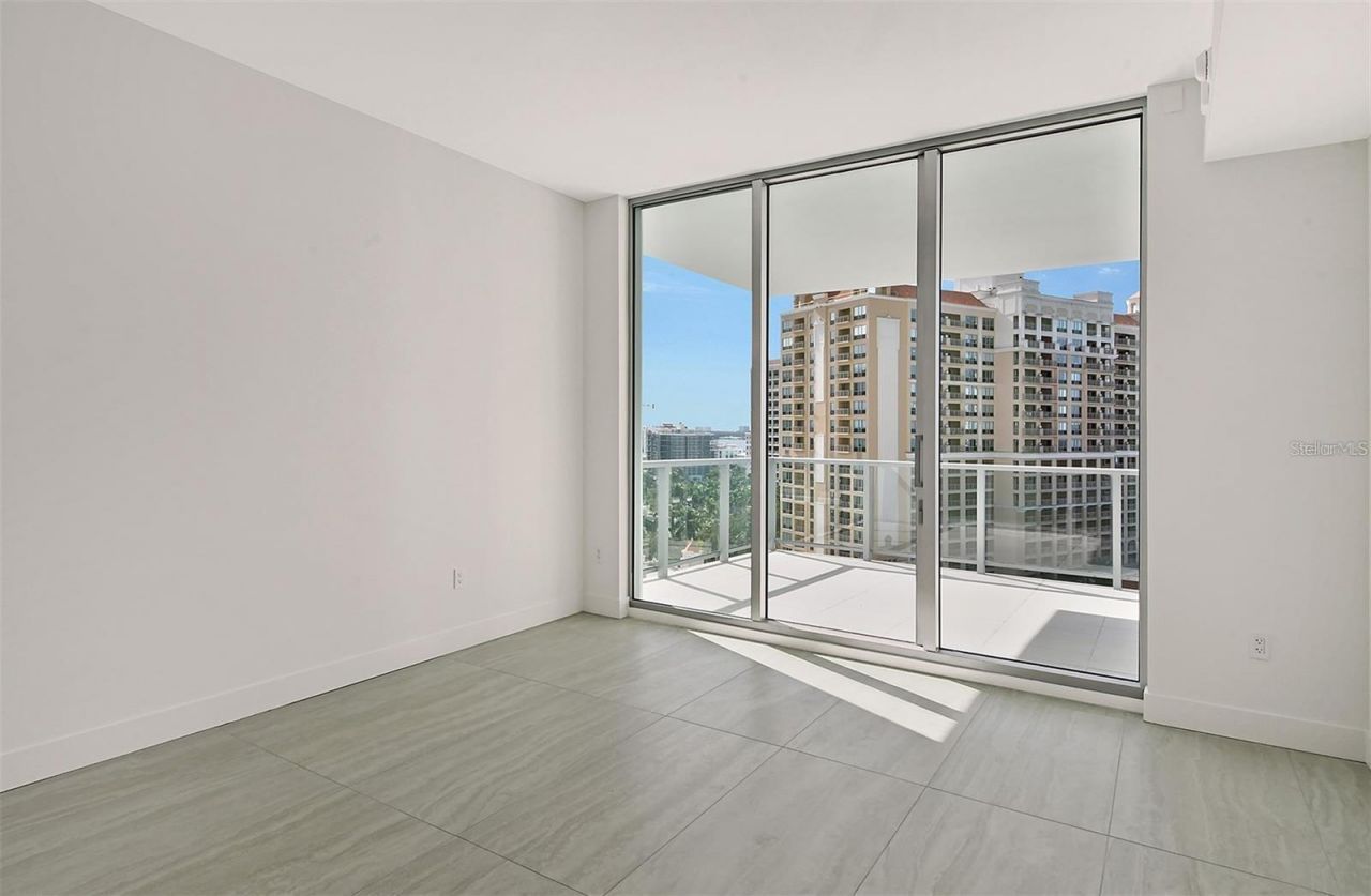 301 Quay Commons , Unit 1011, Sarasota, FL 34236 Photo