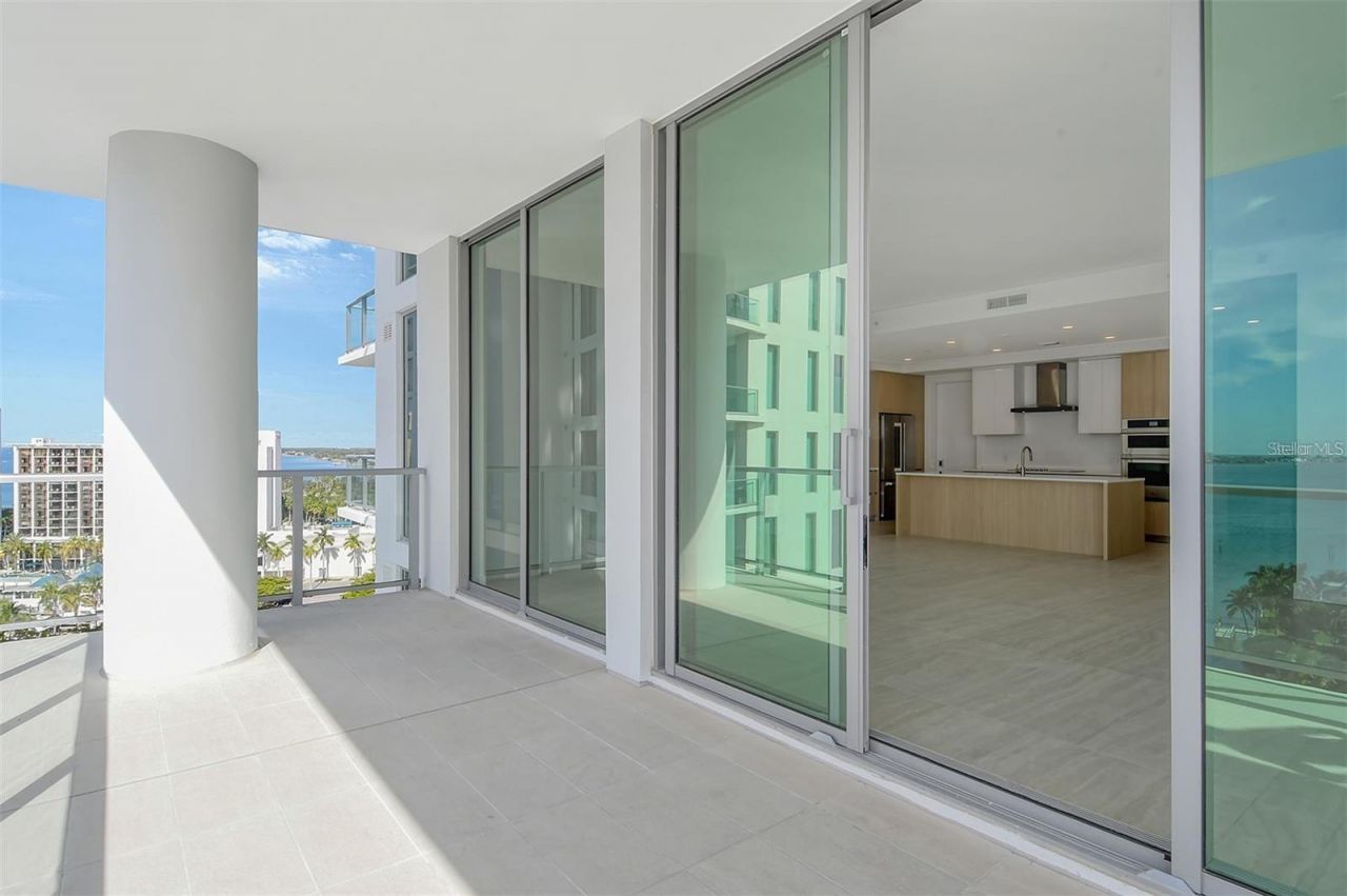 301 Quay Commons , Unit 1011, Sarasota, FL 34236 Photo