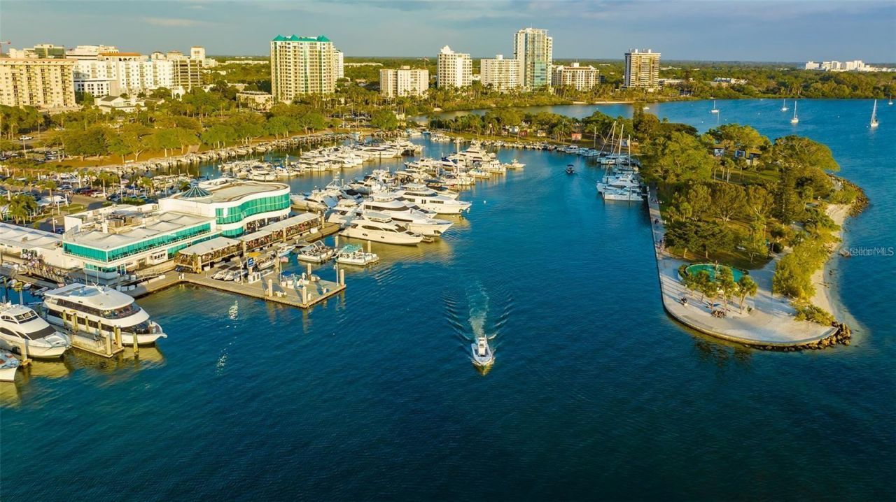 301 Quay Commons , Unit 1011, Sarasota, FL 34236 Photo