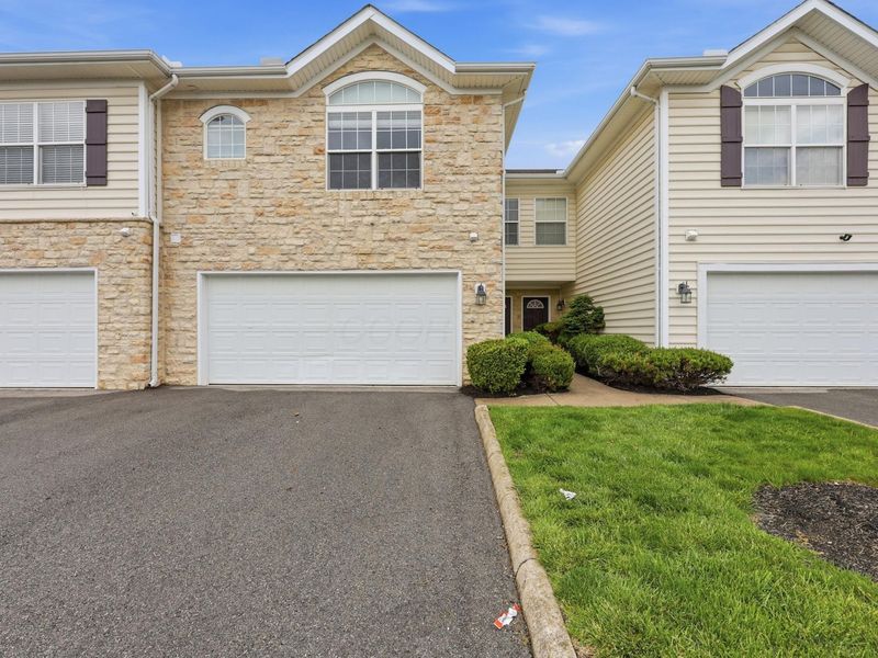 5115 Vinings Boulevard , Dublin, OH 43016 Photo 3