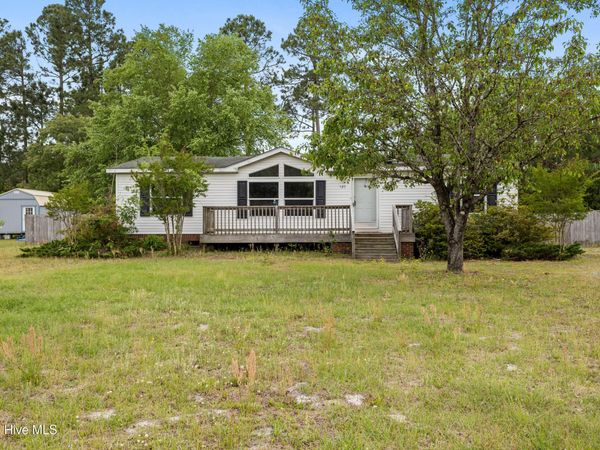 525 Brighton Road, Rocky Point, NC 28457