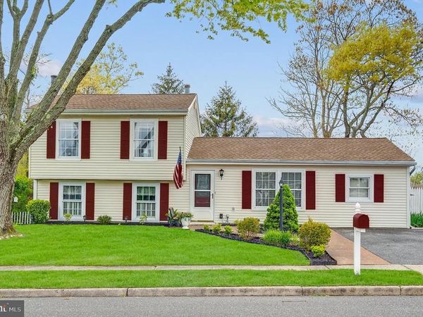 77 SCHOONER AVENUE, BARNEGAT, NJ 08005