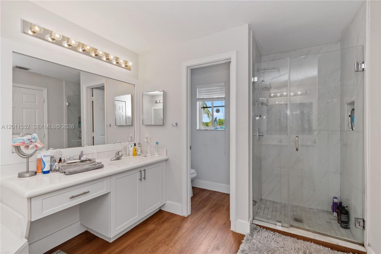 1095 Chenille Cir, Weston, FL 33327 Photo