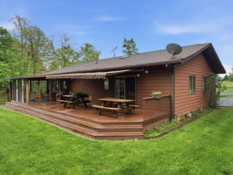 1112 Waynoka Drive, Jackson Twp, OH 45171 Photo 8