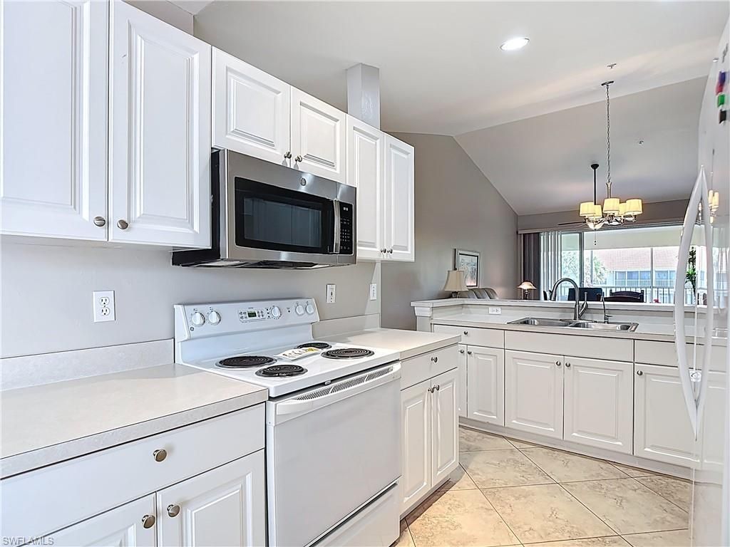 4970 Deerfield Way, Unit F-203, Naples, FL 34110 Photo