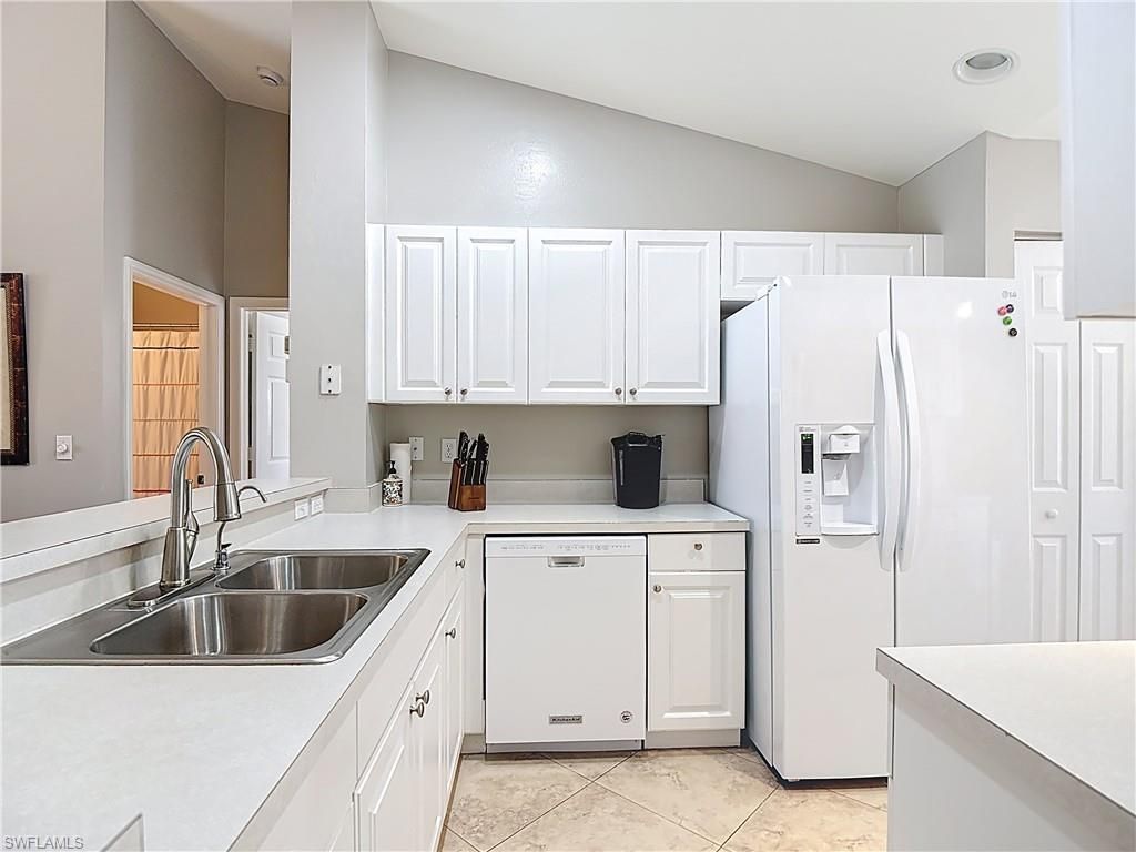 4970 Deerfield Way, Unit F-203, Naples, FL 34110 Photo