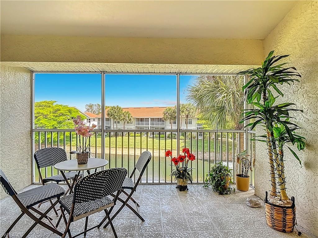 4970 Deerfield Way, Unit F-203, Naples, FL 34110 Photo
