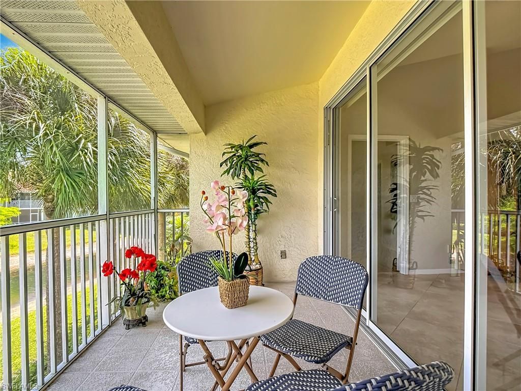 4970 Deerfield Way, Unit F-203, Naples, FL 34110 Photo