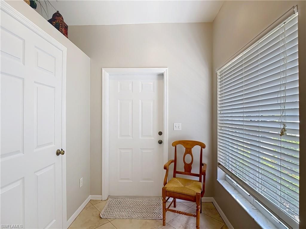 4970 Deerfield Way, Unit F-203, Naples, FL 34110 Photo