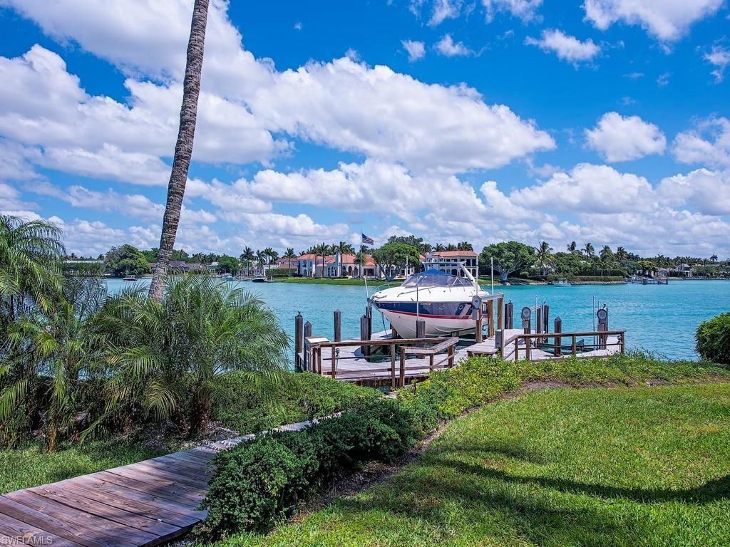 4253 Cutlass Ln , Naples, FL 34102 Photo