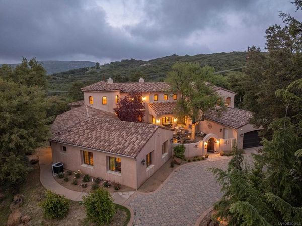 23835 Viejas Grade, Descanso, CA 91916
