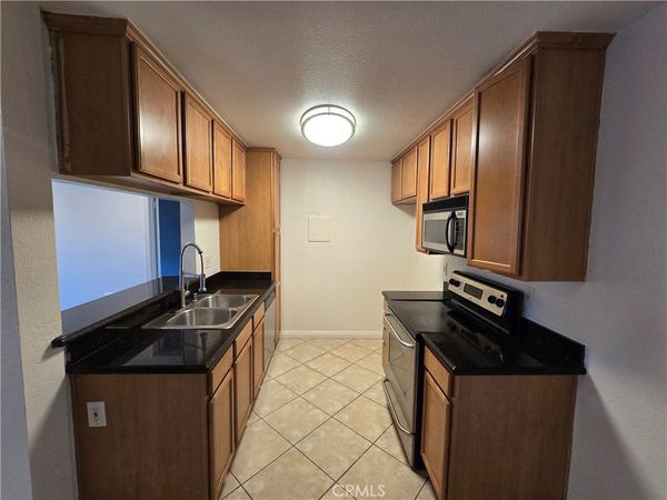 1345 Cabrillo Park Drive, Unit E01, Santa Ana, CA 92701