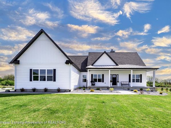 1706 Simmons Road, Mason, MI 48854