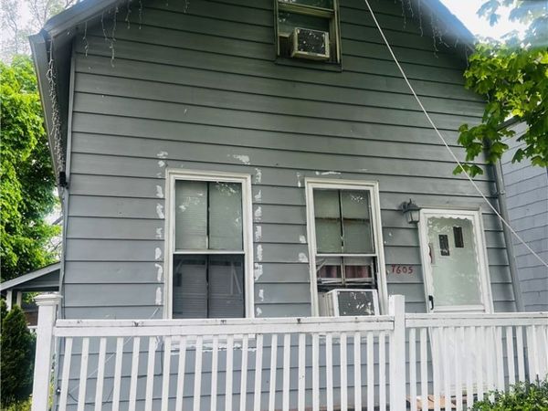 7605 Lawn Avenue , Cleveland, OH 44102