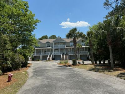 401 Kinloss Country Lane, Mount Pleasant, SC 29466