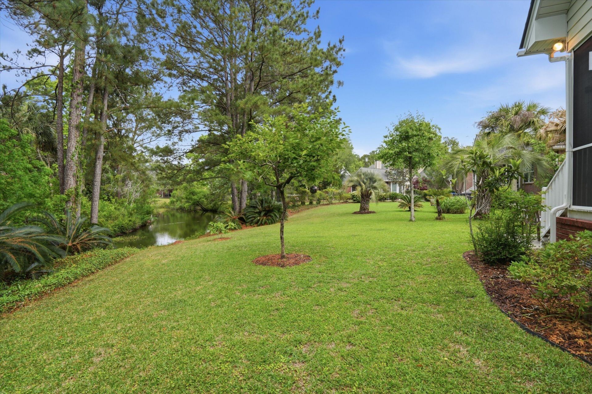 2779 Waterpointe Circle Photo 27