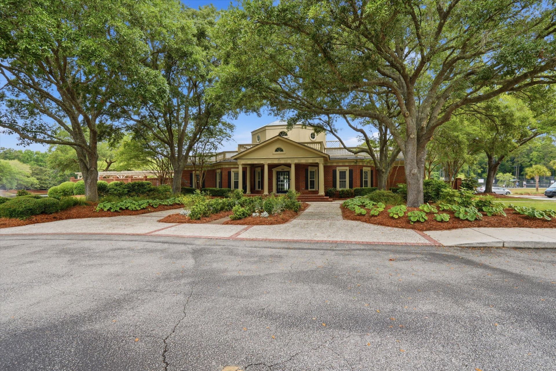 2779 Waterpointe Circle Photo 33