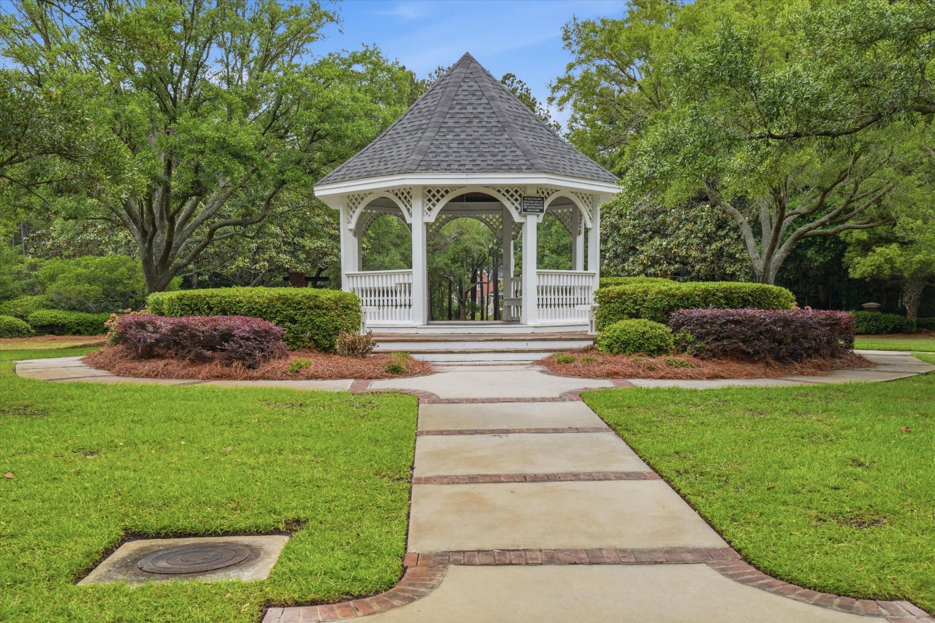2779 Waterpointe Circle Photo 42