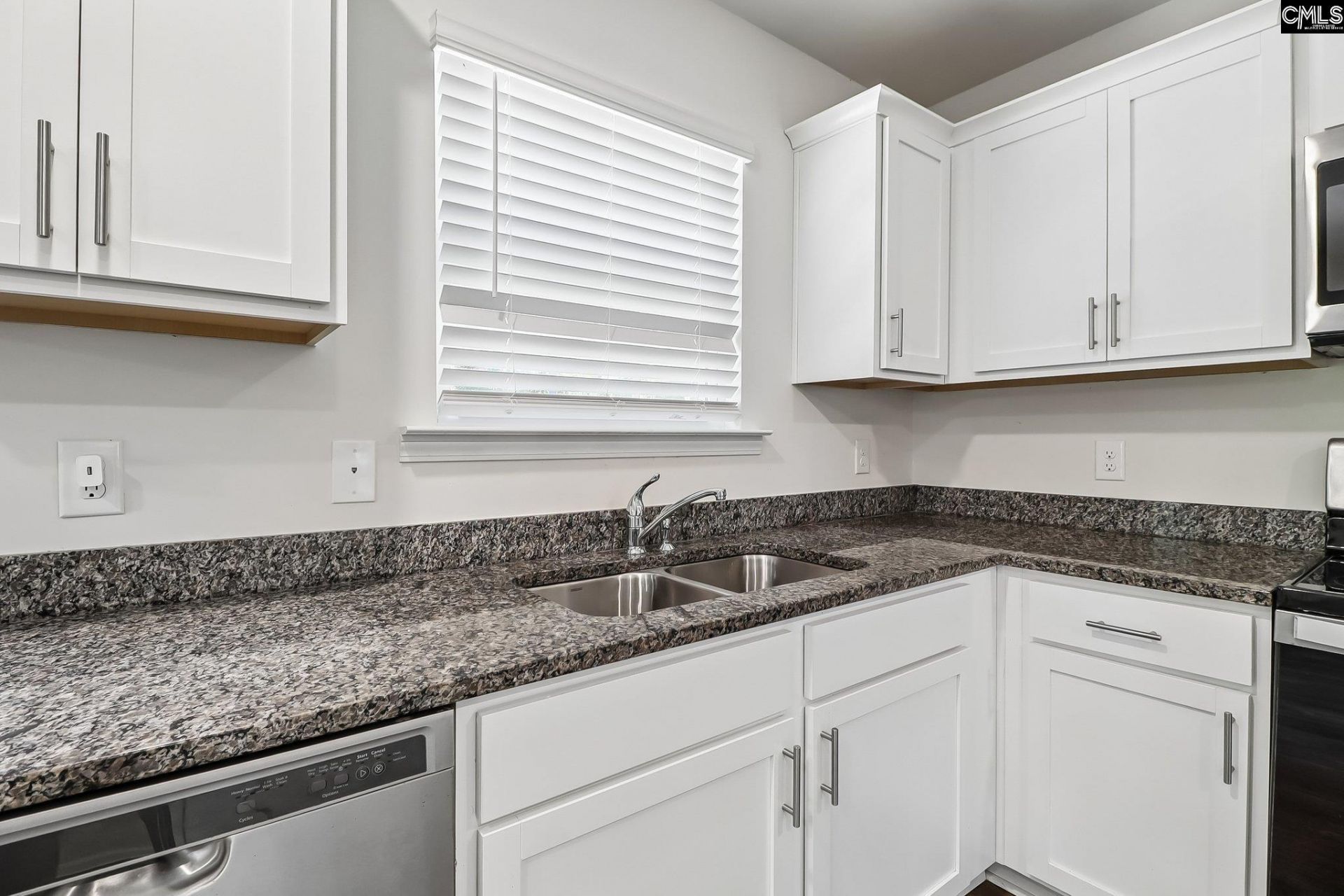 2447 Newberry Landing Circle Photo 13