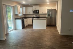2447 Newberry Landing Circle  photo 4