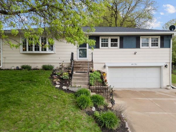 4131 Fillmore Lane , Davenport, IA 52806