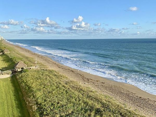 10200 S Ocean Drive S, Unit 10, Jensen Beach, FL 34957