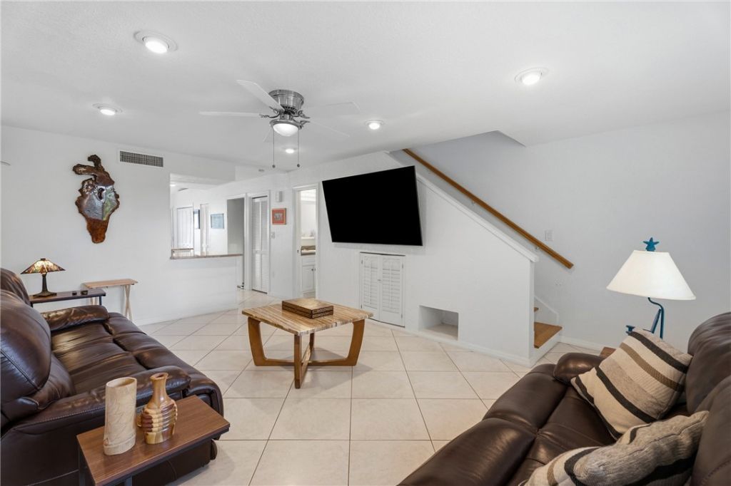 2801 N Highway A1a Highway, Unit E, Fort Pierce, FL 34949 Photo