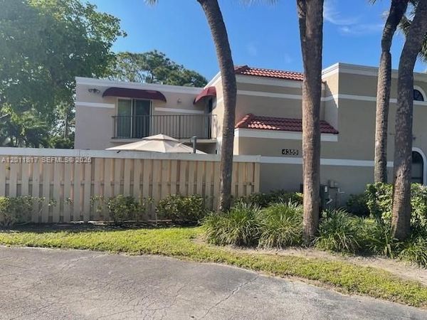 4355 Village Dr, Unit A, Delray Beach, FL 33445