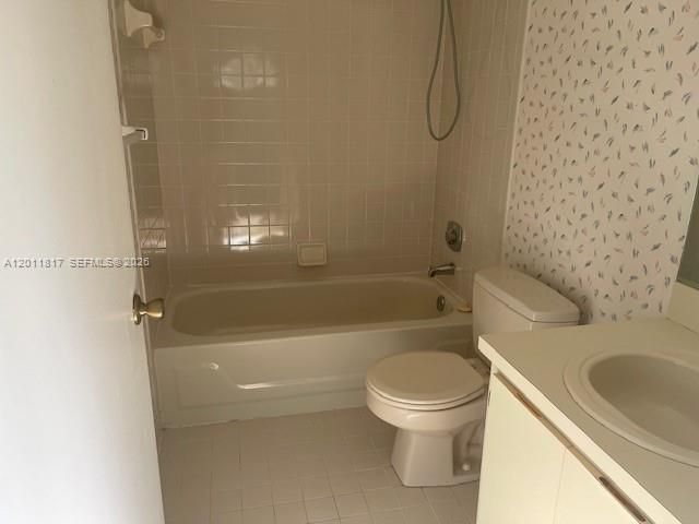 4355 Village Dr, Unit A, Delray Beach, FL 33445 Photo