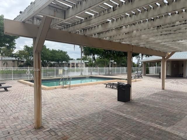 2391 NW 96th Ter, Unit 19P, Pembroke Pines, FL 33024 Photo