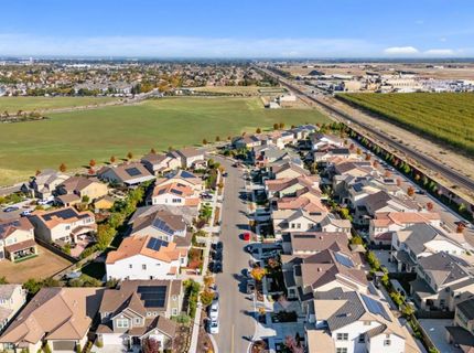 2371 Rio Grande Dr, Tracy, CA 95377 Photo