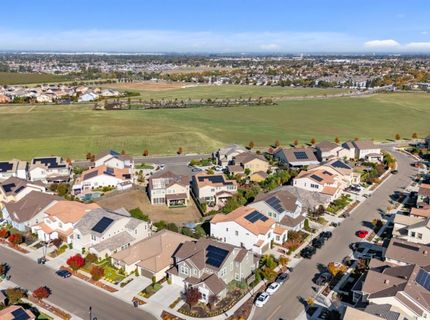 2371 Rio Grande Dr, Tracy, CA 95377 Photo