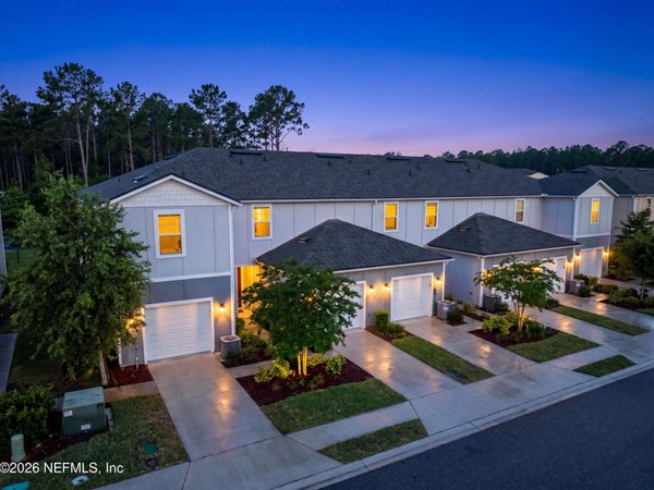 86848 MAINLINE Road, Yulee, FL 32097