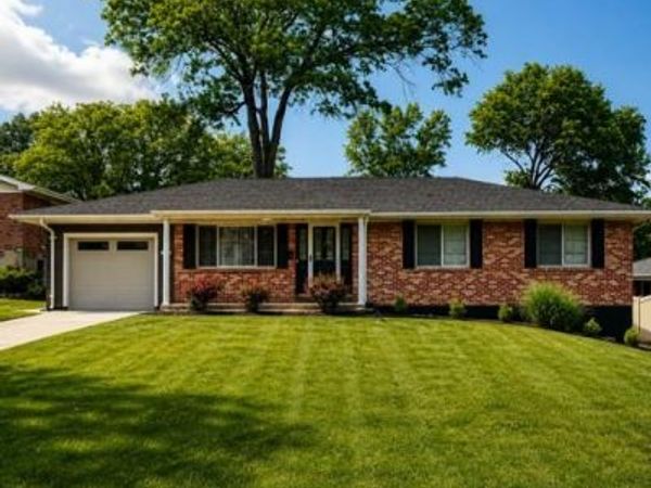 2261 Eleanor Kay Drive, Mehlville, MO 63125