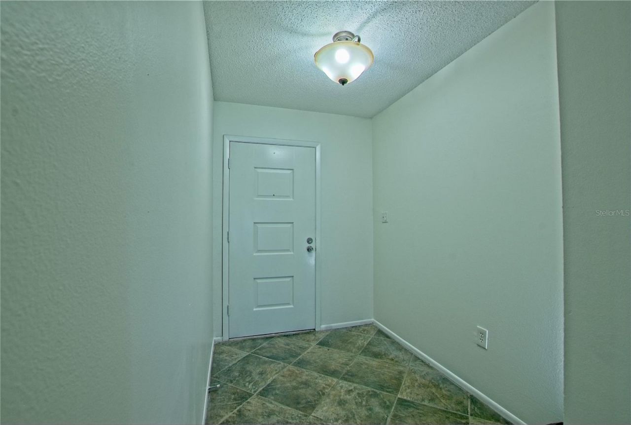 4575 S Texas Avenue, Unit 204, Orlando, FL 32839 Photo