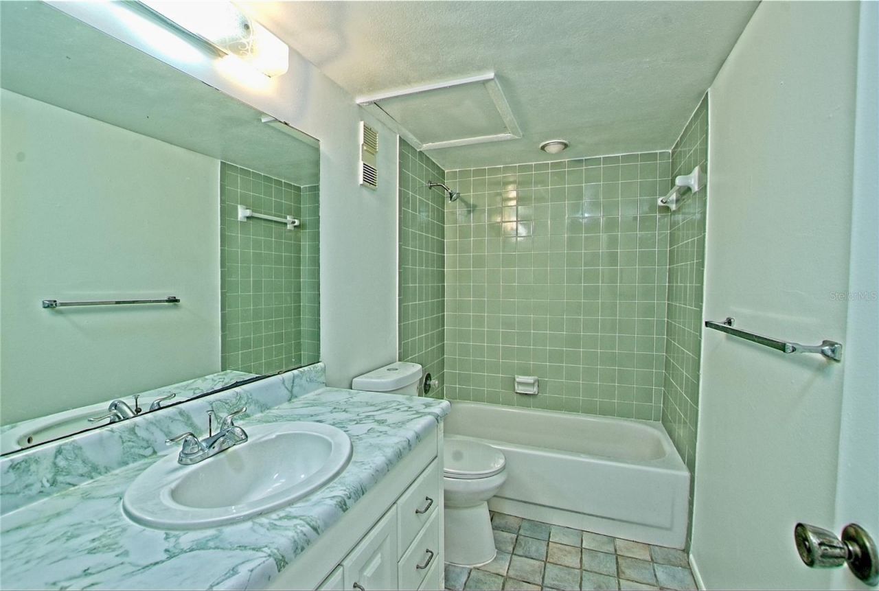 4575 S Texas Avenue, Unit 204, Orlando, FL 32839 Photo